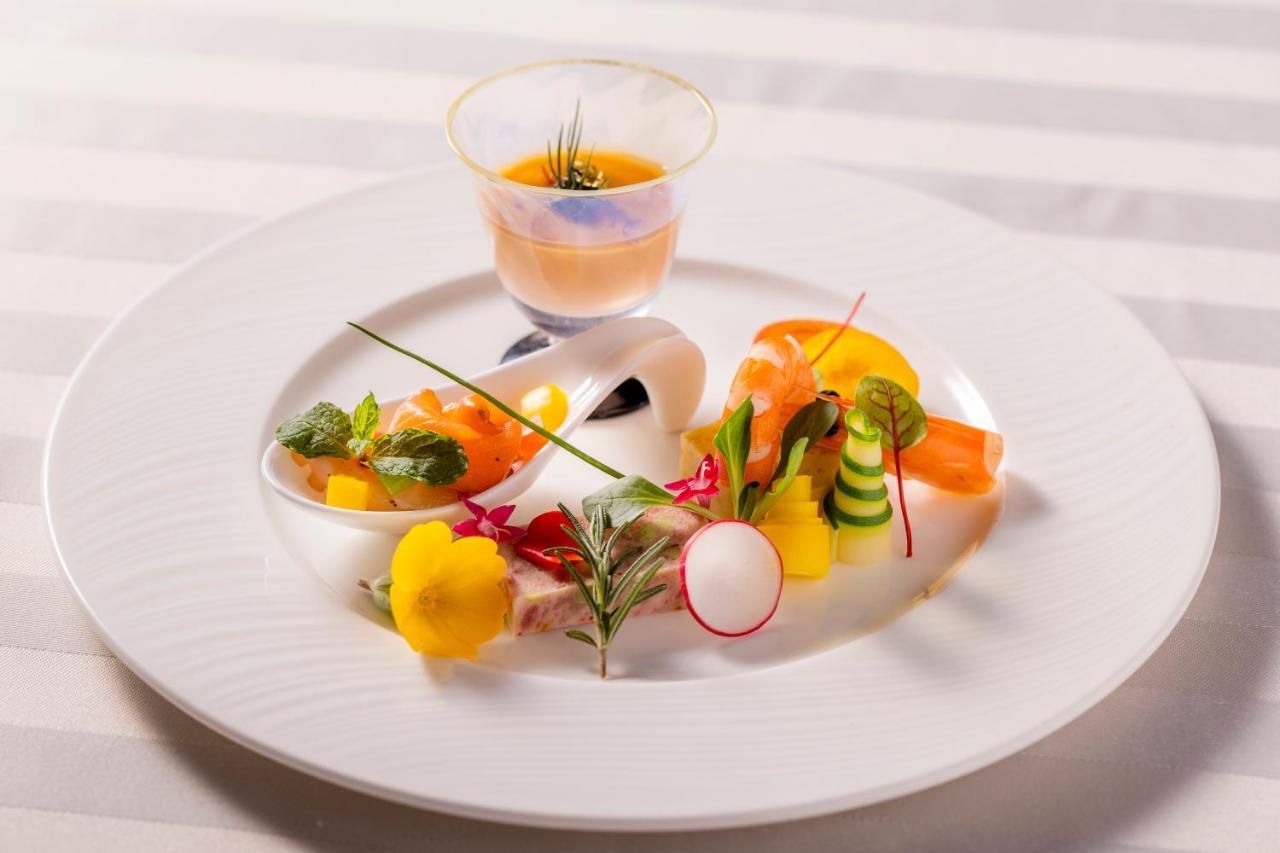 Yamagata Grand Hotel Екстер'єр фото