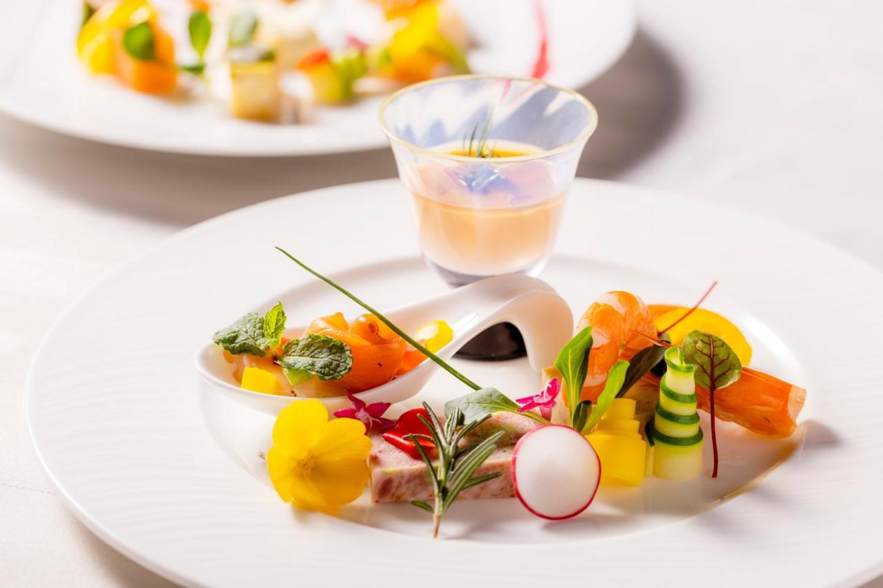 Yamagata Grand Hotel Екстер'єр фото