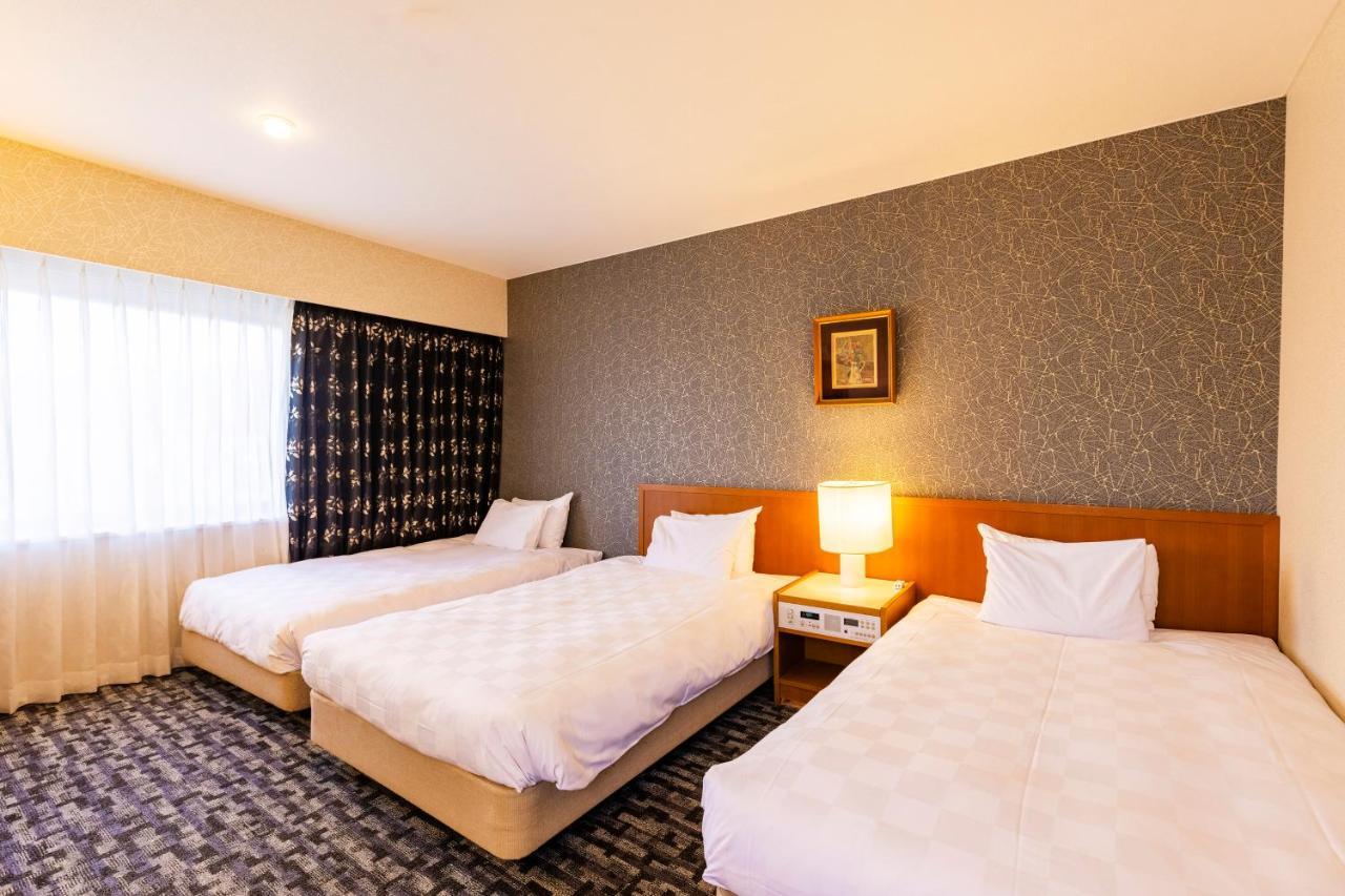 Yamagata Grand Hotel Екстер'єр фото