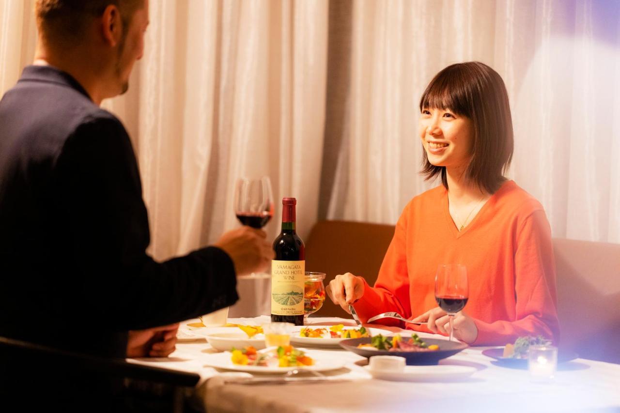 Yamagata Grand Hotel Екстер'єр фото
