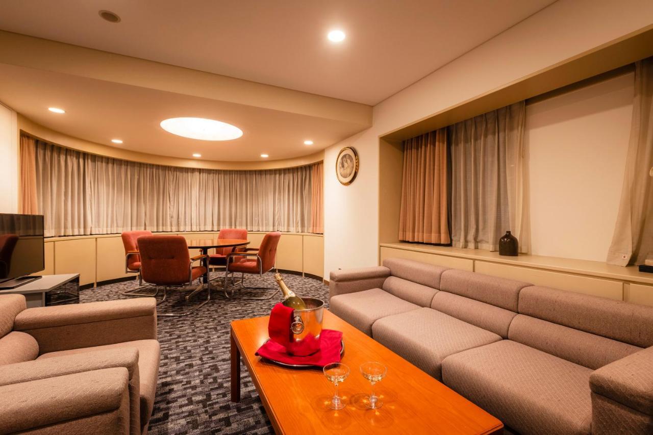 Yamagata Grand Hotel Екстер'єр фото
