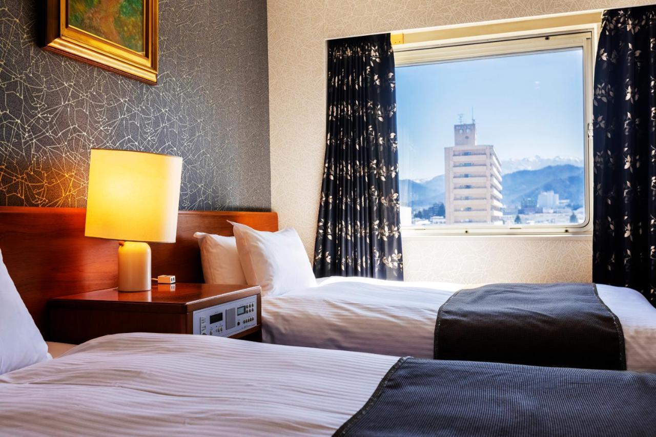 Yamagata Grand Hotel Екстер'єр фото